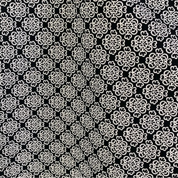 Savion Black White Cropped Pants - Picture 3 of 4